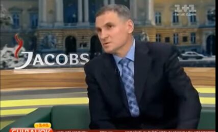 Телеканал 1+1 о пластике носа. Как проходит операция и чего следует остерегаться? Оперирует Павел Денищук, канд. мед. наук, заведующий отделением пластической хирургии клиники АНА-КОСМО