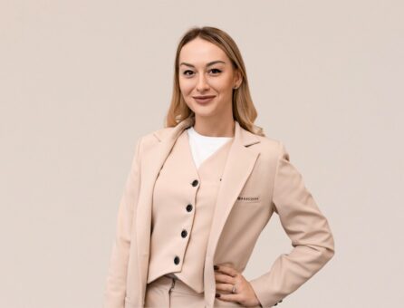 Іваненко Юлія